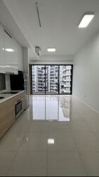 Boathouse Residences (D19), Condominium #402163031